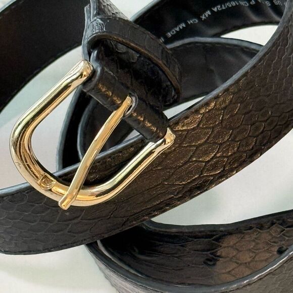 H&M women’s vinyl black snake print belt size small - Picture 3 of 5